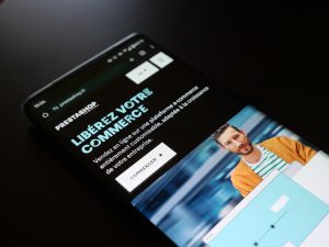 prestashop website is displayed on a phone.